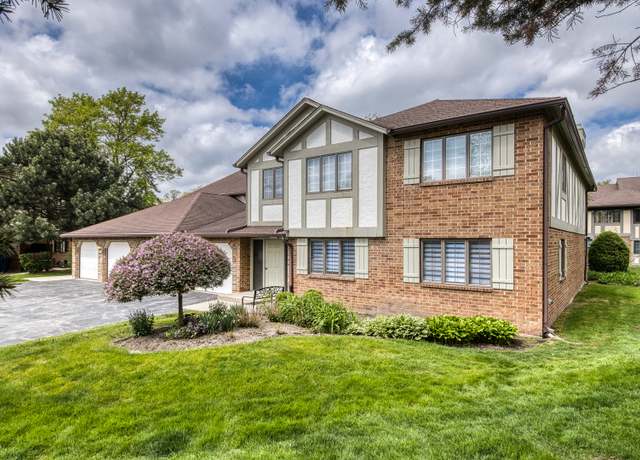 Property at 13206 N Country Club Ct Unit 1A, Palos Heights, IL 60463, 2 beds, 2 baths