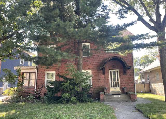Property at 12116 S Stewart Ave, Chicago, IL 60628, 3 beds, 1.5 baths