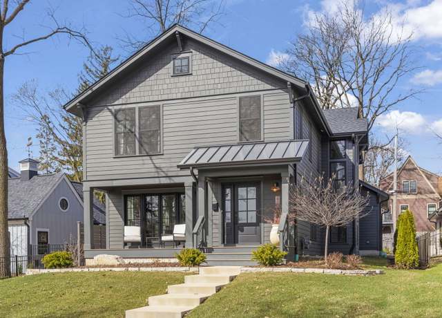 Property at 410 S River Ln, Geneva, IL 60134, 3 beds, 3 baths