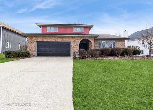 Property at 868 Bonnie Brae Ln, Bolingbrook, IL 60440, 4 beds, 3.5 baths