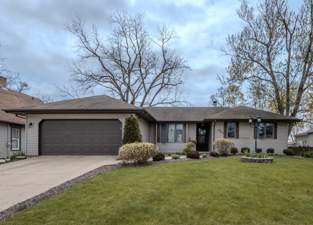 Property at 721 Adams St, Elgin, IL 60123, 4 beds, 3 baths