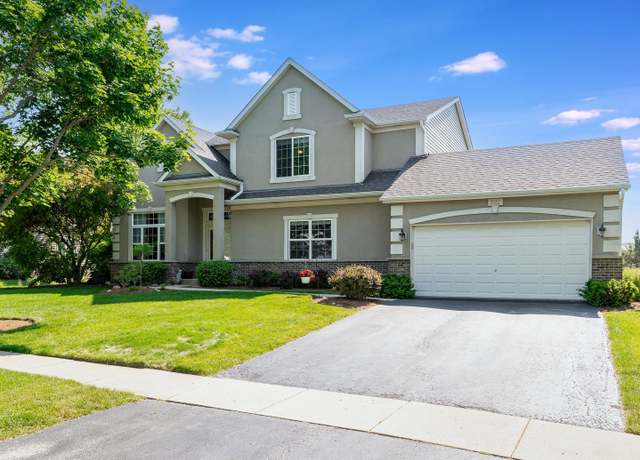 Property at 822 Longwood Dr, Lake Villa, IL 60046, 6 beds, 3.5 baths