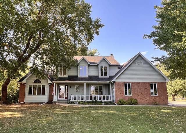 Property at 15344 Norrish Rd, Morrison, IL 61270, 4 beds, 3.5 baths