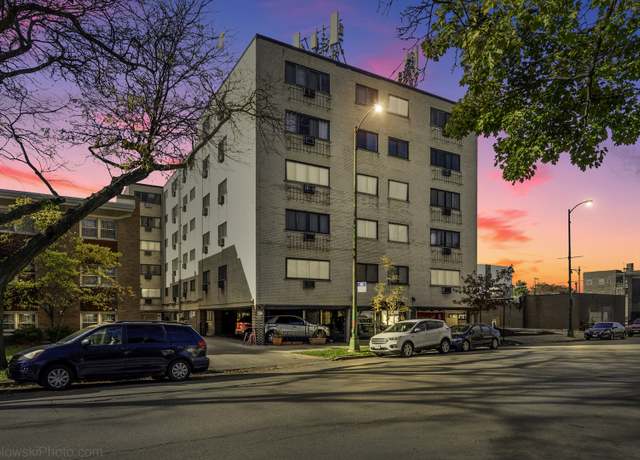 Property at 7540 N Ridge Blvd Unit 5D, Chicago, IL 60645, 2 beds, 1.5 baths