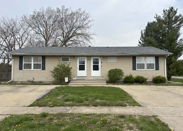 Property at 609 N Dianne Ln Unit B, Mahomet, IL 61853, 3 beds, 1.5 baths