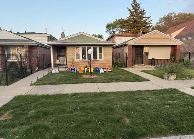 Property at 9907 S Wallace St, Chicago, IL 60628, 3 beds, 1.5 baths