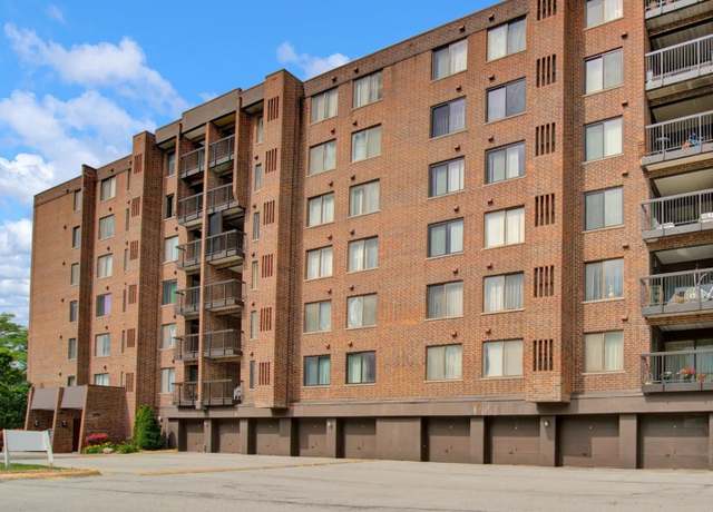 Property at 500 Park Ave #535, Calumet City, IL 60409, 2 beds, 2 baths