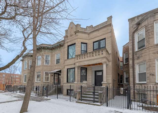 Property at 3919 W Flournoy St, Chicago, IL 60624, 8 beds, 4 baths
