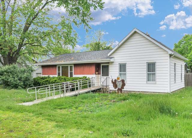 Property at 348 W Wilson St, Bement, IL 61813, 3 beds, 1 bath
