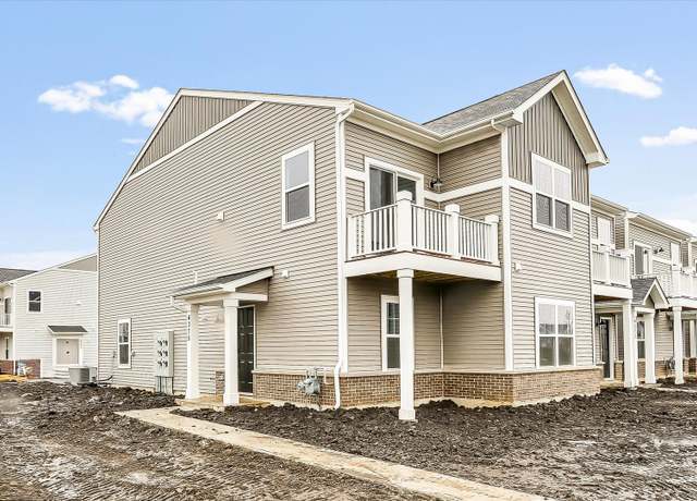 Property at 241 Kingsport Dr, South Elgin, IL 60177, 3 beds, 3 baths