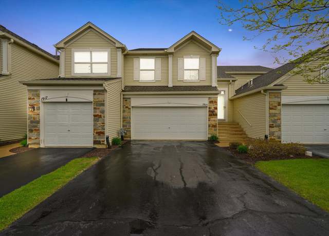 Property at 1913 Misty Ridge Ln, Aurora, IL 60503, 2 beds, 2 baths