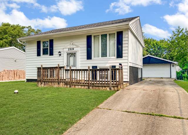 Property at 2519 Apache Ave, Sauk Village, IL 60411, 4 beds, 1 bath