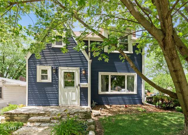 Property at 1429 N May St, Joliet, IL 60435, 3 beds, 2 baths