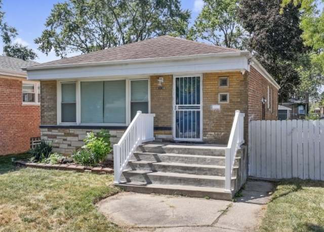 Property at 14322 S Hoxie Ave, Burnham, IL 60633, 3 beds, 2 baths