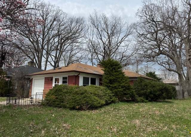 Property at 1600 N Jackson St, Waukegan, IL 60085, 3 beds, 1.5 baths