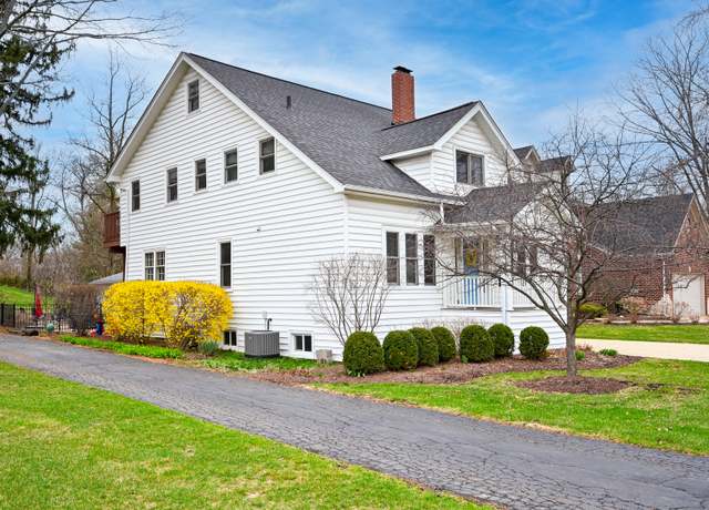 Property at 744 Kenilworth Ave, Glen Ellyn, IL 60137, 5 beds, 3 baths