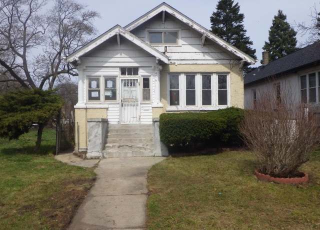 Property at 620 W 111th St, Chicago, IL 60628, 3 beds, 1 bath