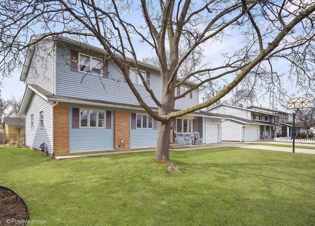Property at 346 Dorchester Ln, Elk Grove Village, IL 60007, 6 beds, 3.5 baths