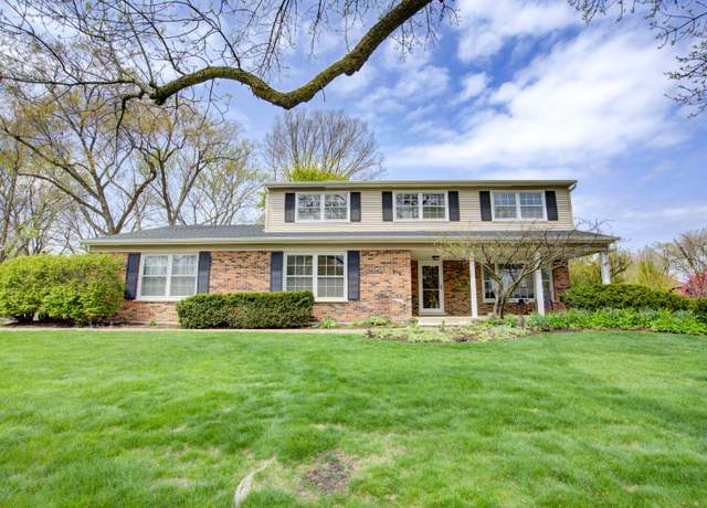 Property at 809 S Charles Ave, Naperville, IL 60540, 4 beds, 2.5 baths