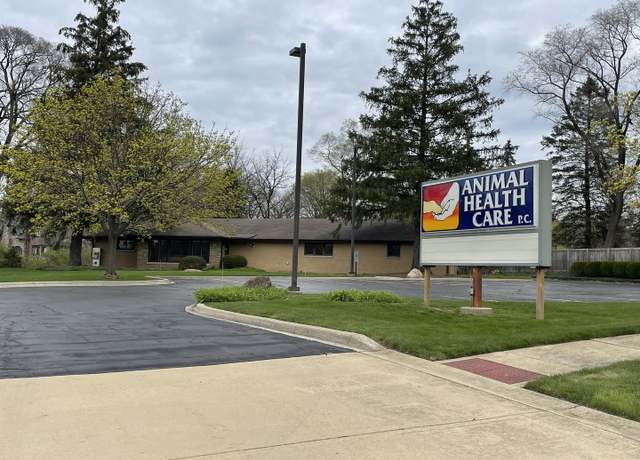 Property at 25W710 75th St, Naperville, IL 60565