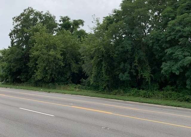 Property at 38842-60 Sheridan Rd, Beach Park, IL 60099