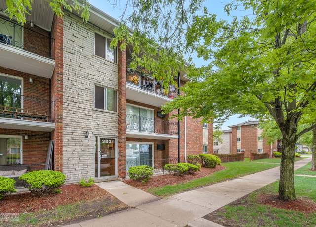 Property at 3931 W 104th St Unit 3A, Chicago, IL 60655, 2 beds, 1 bath