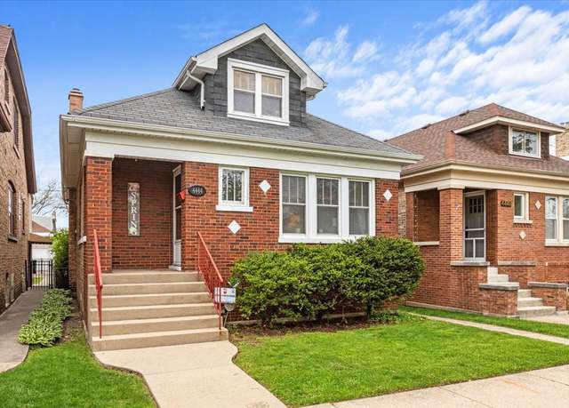 Property at 4444 N Mason Ave, Chicago, IL 60630, 4 beds, 1.5 baths