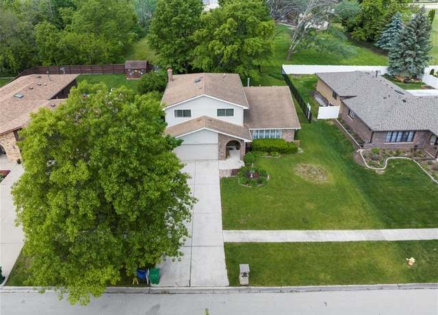 Property at 14542 S Mustang Dr, Homer Glen, IL 60491, 3 beds, 3.5 baths