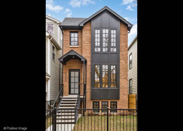 Property at 2907 W Dickens Ave, Chicago, IL 60647, 5 beds, 4.5 baths