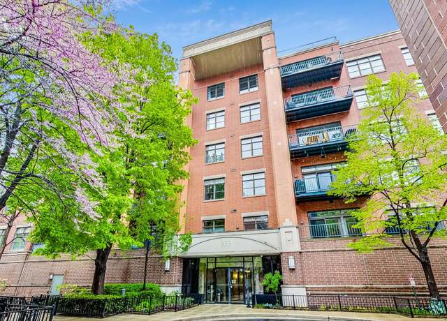 Property at 333 N Jefferson St #304, Chicago, IL 60661, 2 beds, 2 baths