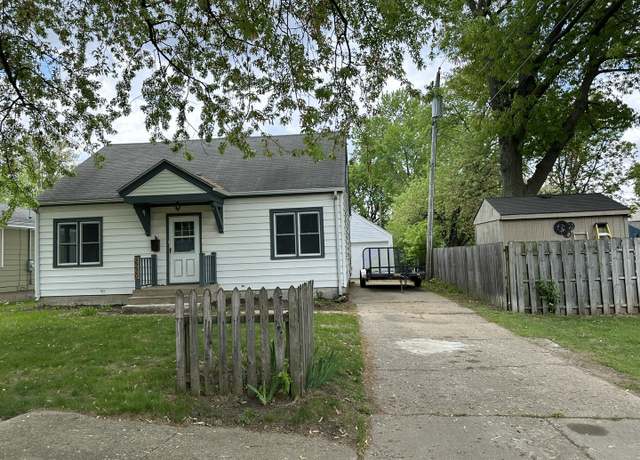 Property at 2220 Tacoma Ave, Rockford, IL 61103, 3 beds, 1.5 baths