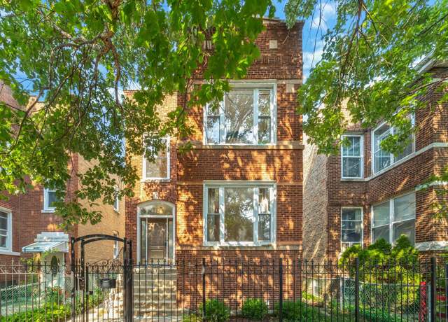 Property at 4426 N Drake Ave, Chicago, IL 60625, 5 beds, 3 baths