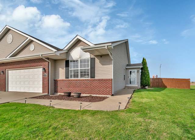 Property at 141 Scott Ave, Oglesby, IL 61348, 3 beds, 3 baths
