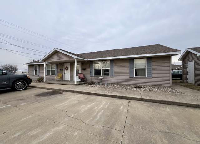 Property at 125 E St, Charleston, IL 61920, 36 beds, 18 baths