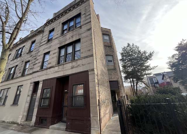 Property at 1037 W Polk St, Chicago, IL 60607, 15 beds, 6 baths