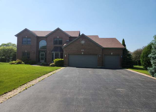 Property at 630 Bluestem Ln, Algonquin, IL 60102, 4 beds, 2.5 baths