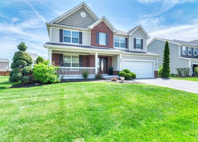 Property at 141 Bluegrass Pkwy, Oswego, IL 60543, 4 beds, 3.5 baths