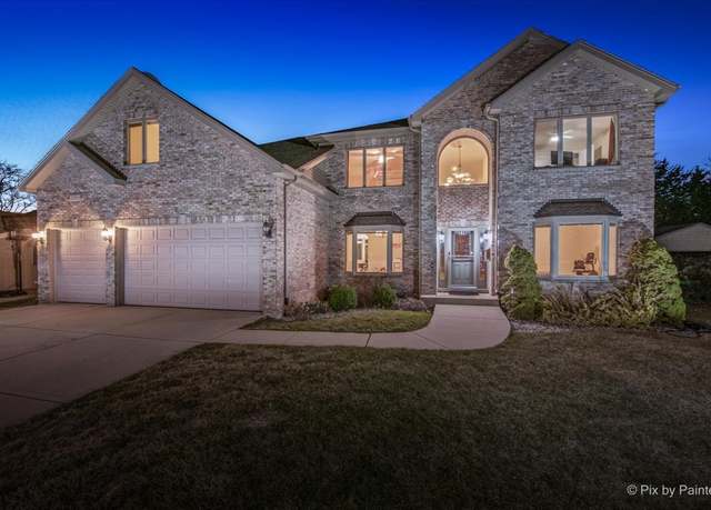 Property at 100 Westover Ln, Schaumburg, IL 60193, 5 beds, 3 baths