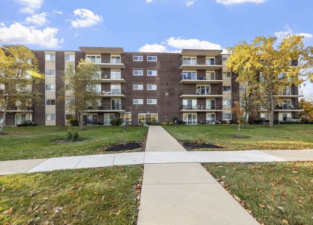 Property at 5300 Walnut Ave Unit 11C, Downers Grove, IL 60515, 2 beds, 1.5 baths