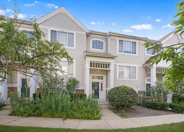 Property at 9411 N Harrison St, Des Plaines, IL 60016, 3 beds, 2.5 baths