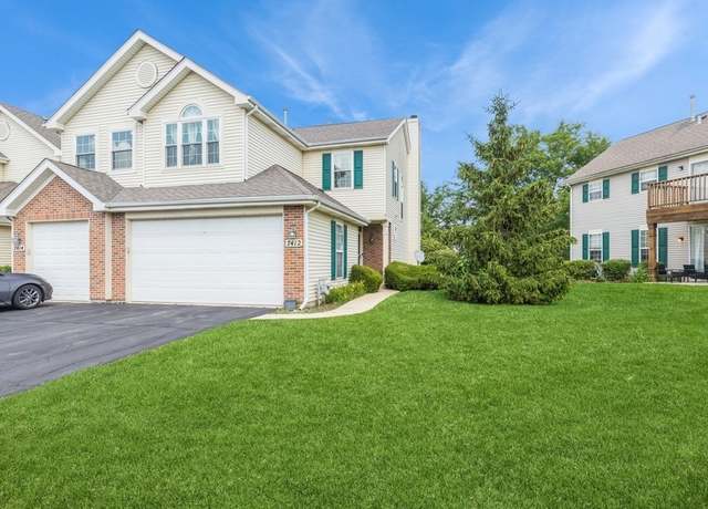Property at 7412 Grandview Ct, Carpentersville, IL 60110, 2 beds, 2.5 baths