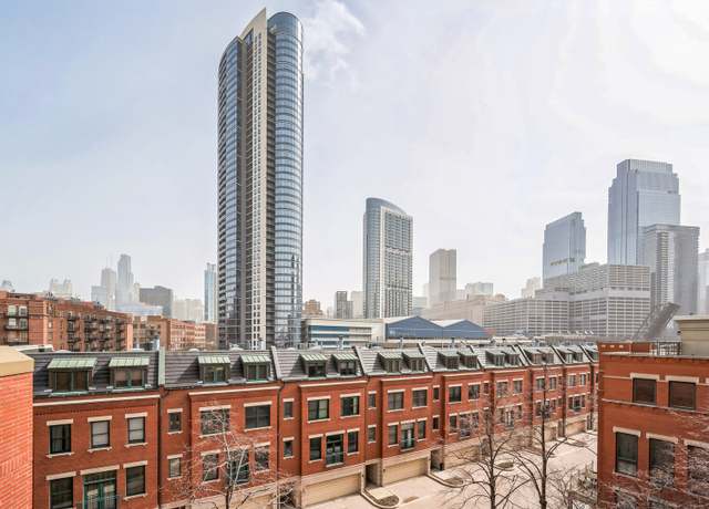 Property at 501 N Clinton St #1506, Chicago, IL 60654, 2 beds, 2 baths