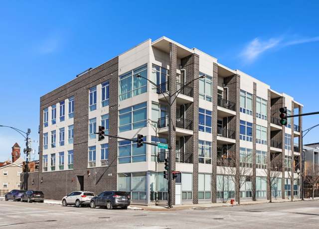 Property at 5 N Oakley Blvd #208, Chicago, IL 60612, 2 beds, 2 baths