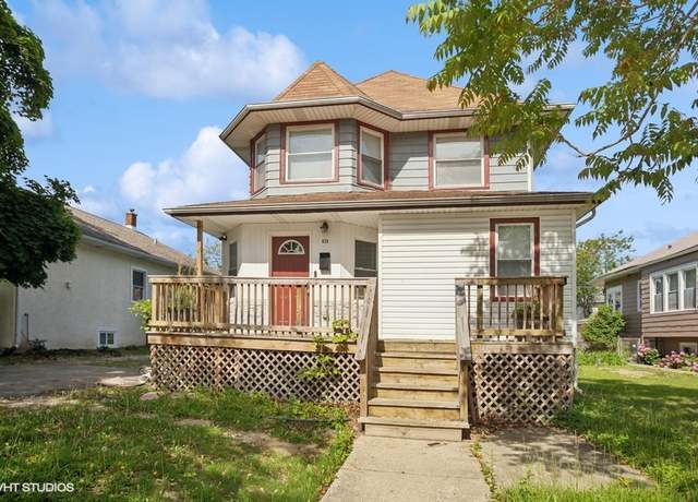 Property at 628 S 15th Ave, Maywood, IL 60153, 5 beds, 2 baths