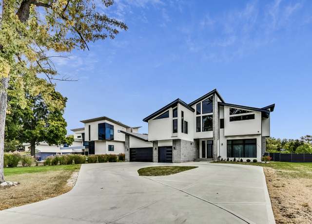 Property at 1331 Pfingsten Rd, Northbrook, IL 60062, 5 beds, 5.5 baths
