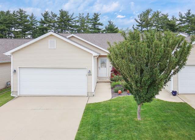 Property at 1015 Wartburg Dr, Bloomington, IL 61704, 4 beds, 3 baths