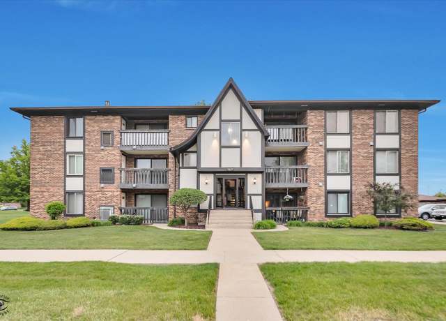 Property at 13651 Lamon Ave Unit B09, Crestwood, IL 60418, 2 beds, 2 baths