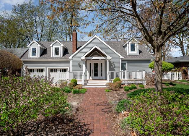 Property at 15942 Parkside Ave, South Holland, IL 60473, 3 beds, 4 baths