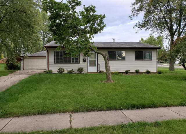Property at 120 Grow Ln, Streamwood, IL 60107, 3 beds, 1 bath