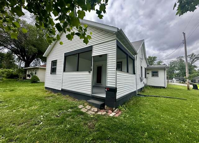 Property at 509 E Webster St, Clinton, IL 61727, 3 beds, 1 bath